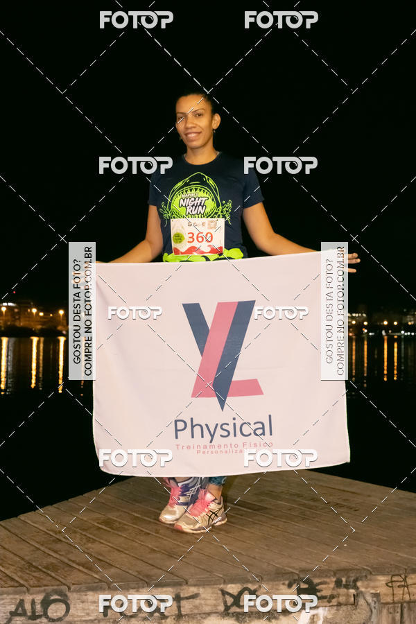 Buy your photos of the eventMarines Night Run on Fotop