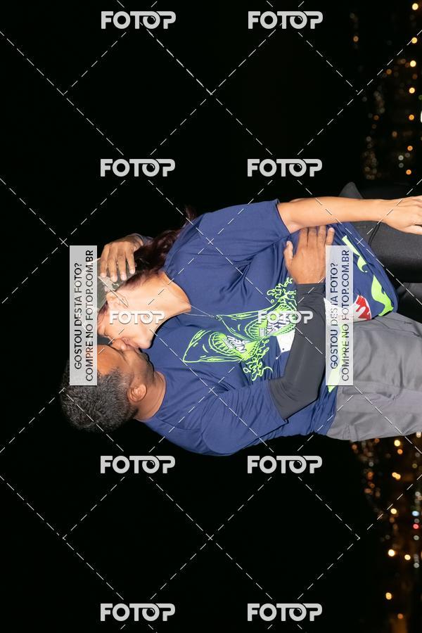 Buy your photos of the eventMarines Night Run on Fotop