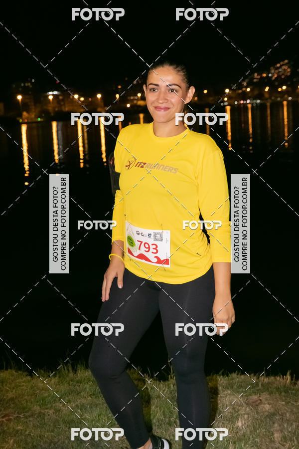 Buy your photos of the eventMarines Night Run on Fotop