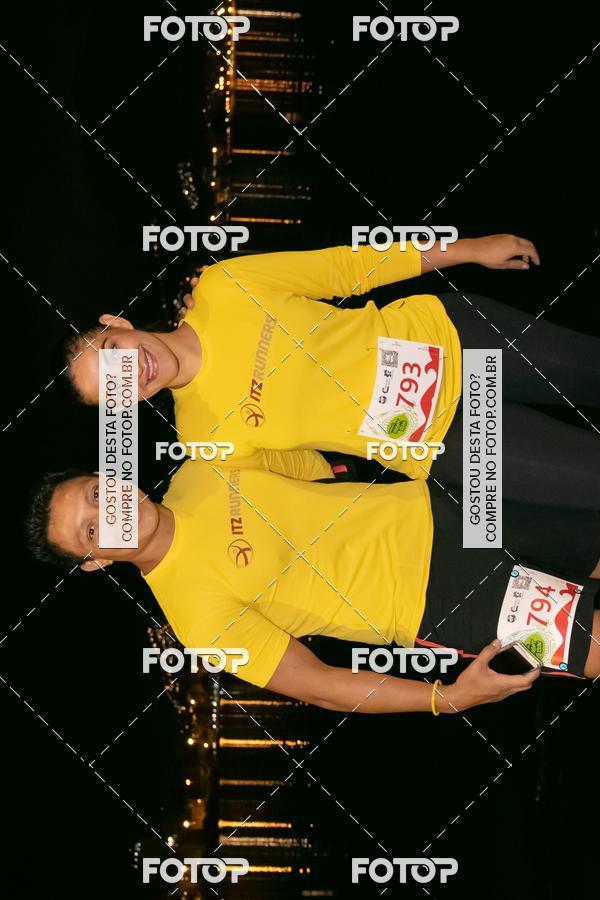 Buy your photos of the eventMarines Night Run on Fotop