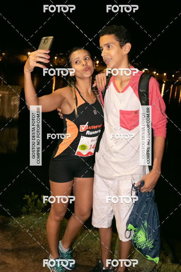 Buy your photos of the eventMarines Night Run on Fotop