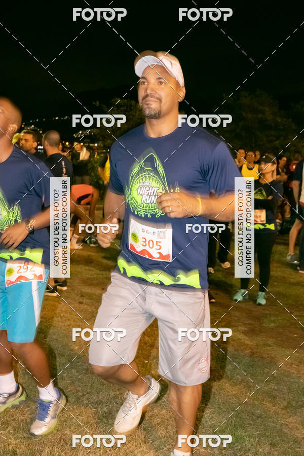 Buy your photos of the eventMarines Night Run on Fotop