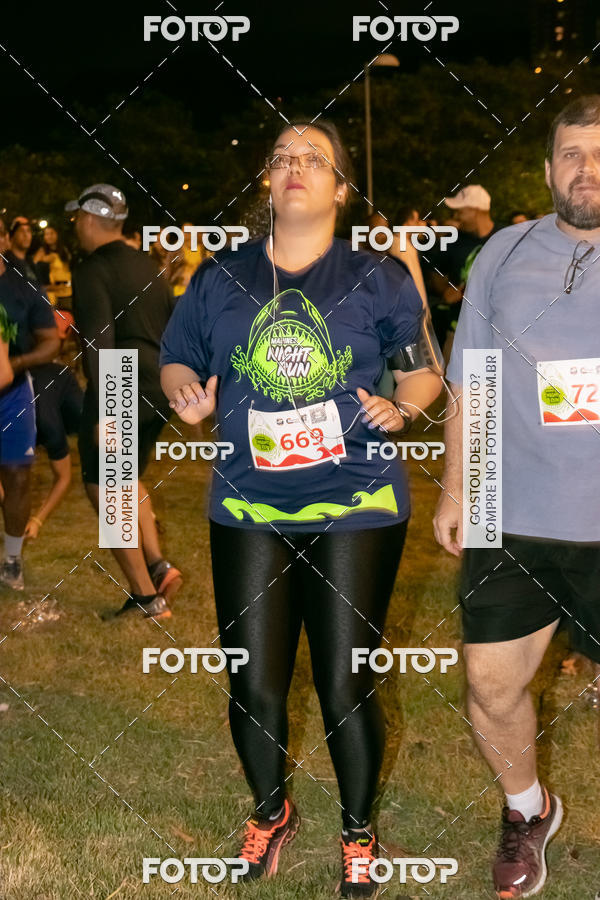 Buy your photos of the eventMarines Night Run on Fotop