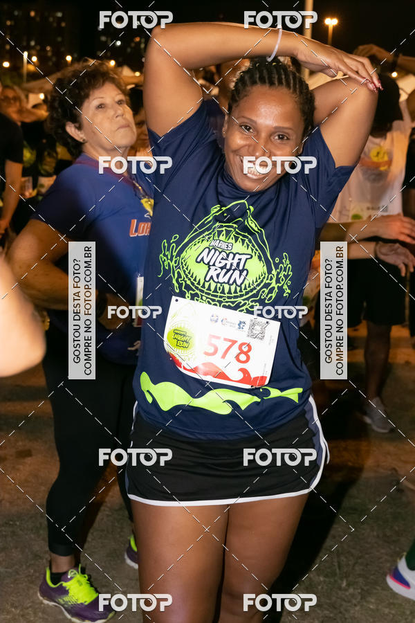 Buy your photos of the eventMarines Night Run on Fotop