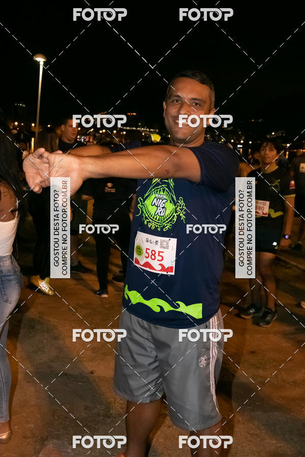 Buy your photos of the eventMarines Night Run on Fotop