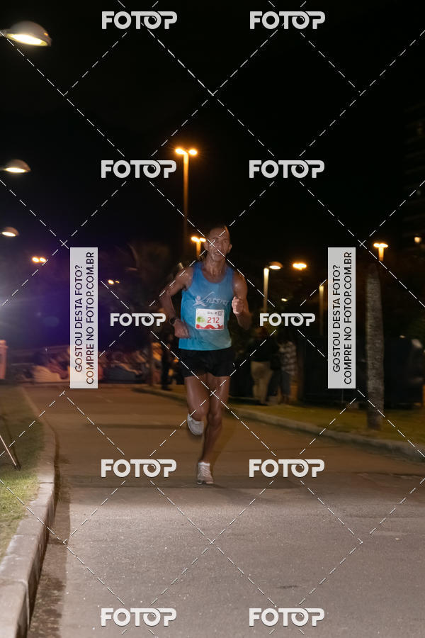 Buy your photos of the eventMarines Night Run on Fotop