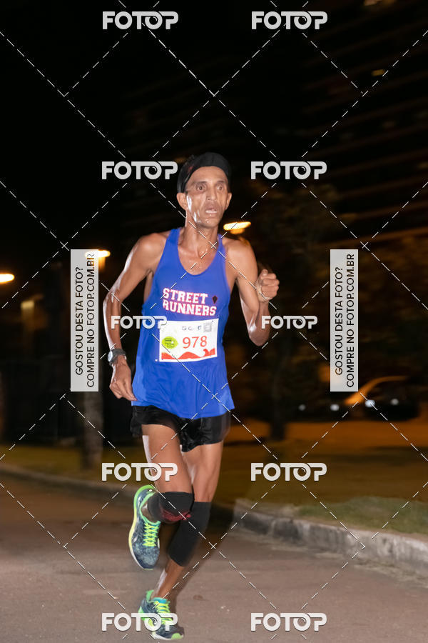 Buy your photos of the eventMarines Night Run on Fotop