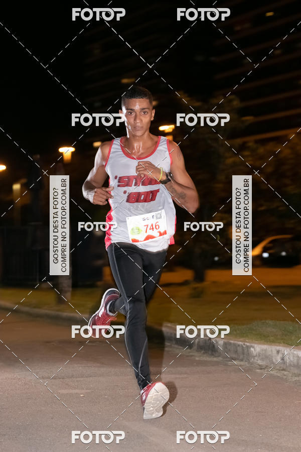 Buy your photos of the eventMarines Night Run on Fotop