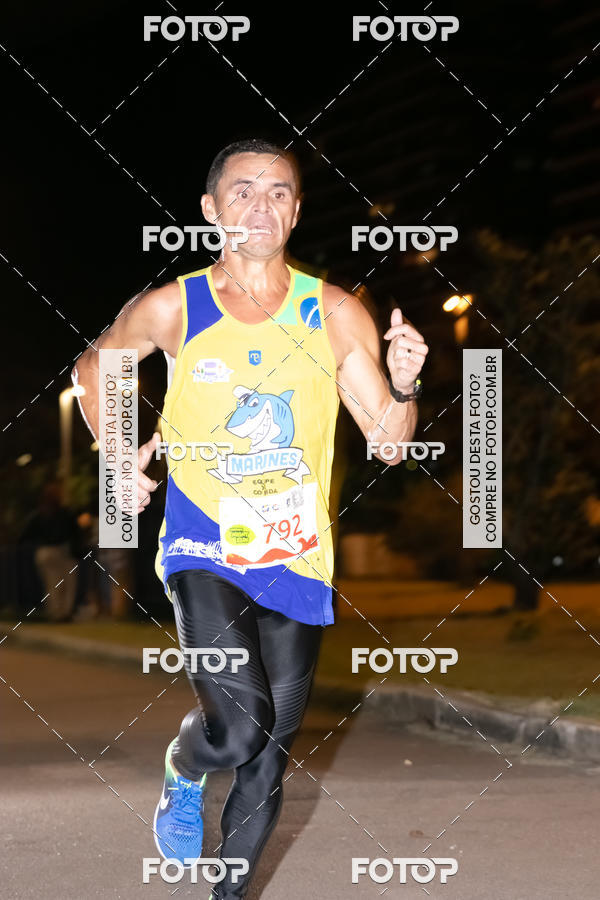Buy your photos of the eventMarines Night Run on Fotop