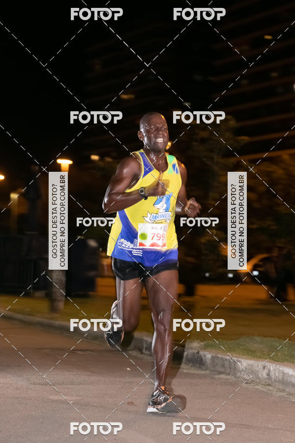 Buy your photos of the eventMarines Night Run on Fotop
