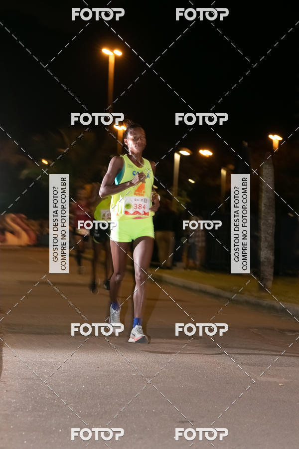 Buy your photos of the eventMarines Night Run on Fotop