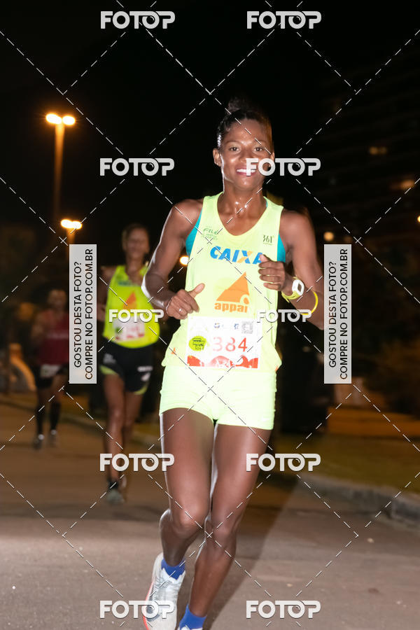 Buy your photos of the eventMarines Night Run on Fotop