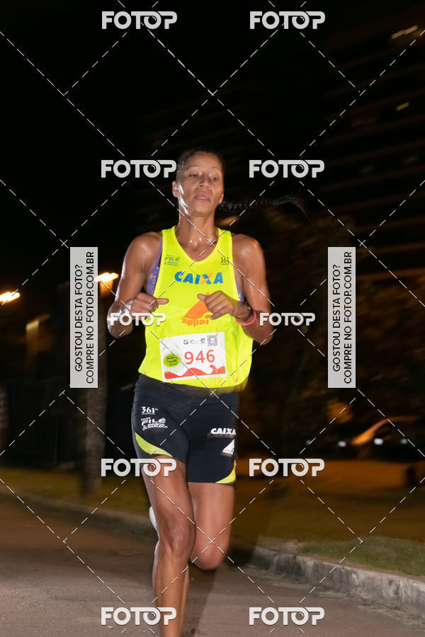 Buy your photos of the eventMarines Night Run on Fotop