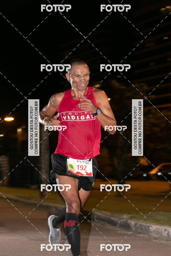 Buy your photos of the eventMarines Night Run on Fotop