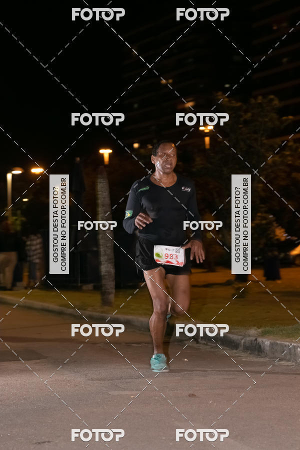 Buy your photos of the eventMarines Night Run on Fotop
