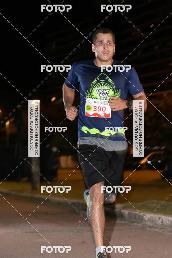 Buy your photos of the eventMarines Night Run on Fotop