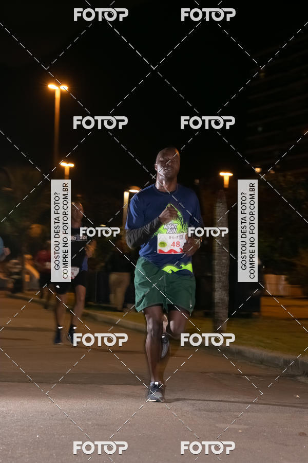 Buy your photos of the eventMarines Night Run on Fotop