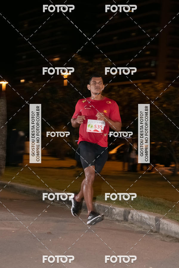 Buy your photos of the eventMarines Night Run on Fotop