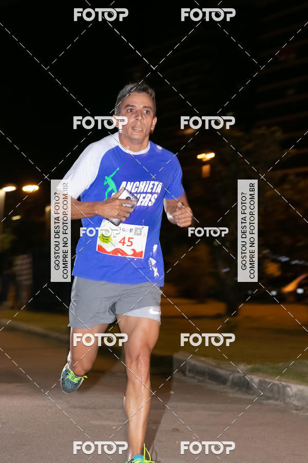 Buy your photos of the eventMarines Night Run on Fotop