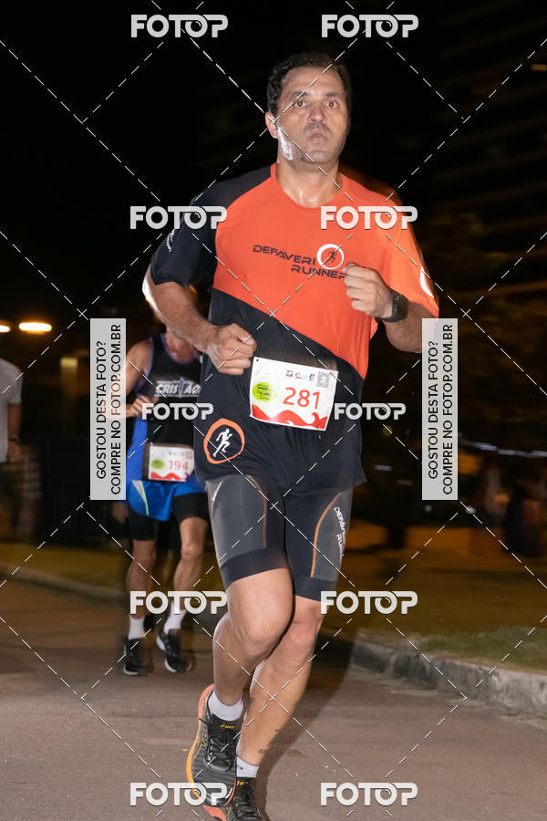 Buy your photos of the eventMarines Night Run on Fotop