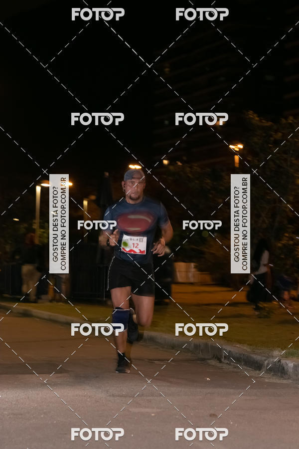 Buy your photos of the eventMarines Night Run on Fotop