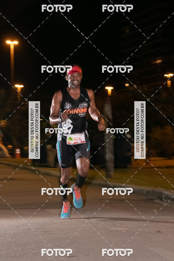 Buy your photos of the eventMarines Night Run on Fotop