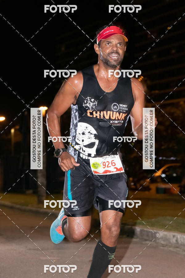 Buy your photos of the eventMarines Night Run on Fotop