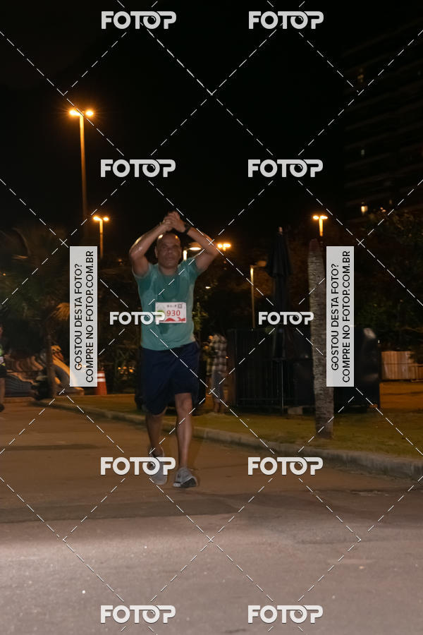 Buy your photos of the eventMarines Night Run on Fotop