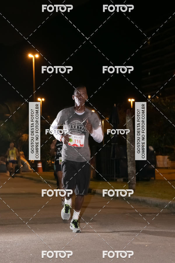 Buy your photos of the eventMarines Night Run on Fotop
