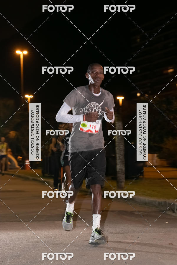 Buy your photos of the eventMarines Night Run on Fotop