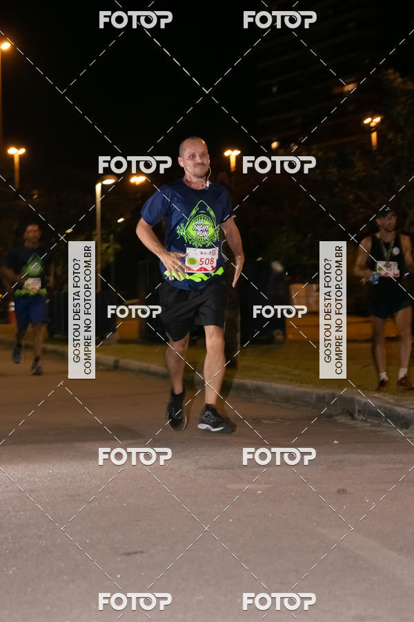 Buy your photos of the eventMarines Night Run on Fotop