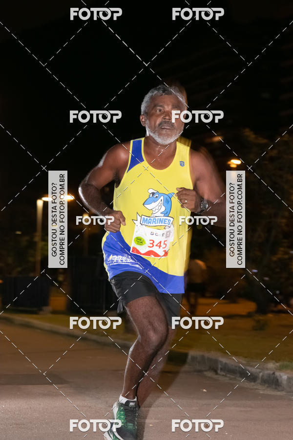 Buy your photos of the eventMarines Night Run on Fotop
