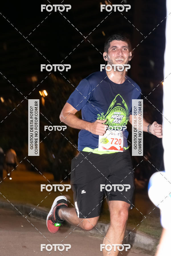 Buy your photos of the eventMarines Night Run on Fotop