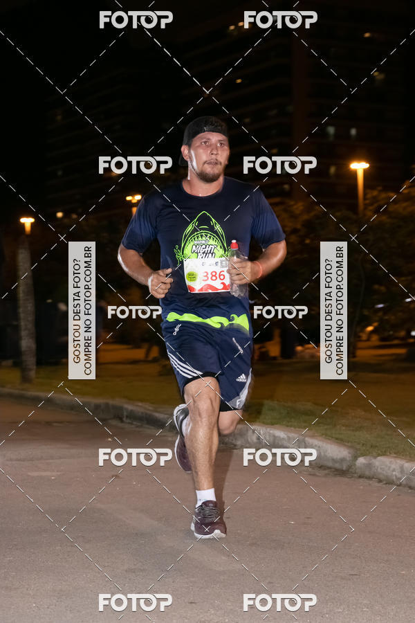 Buy your photos of the eventMarines Night Run on Fotop