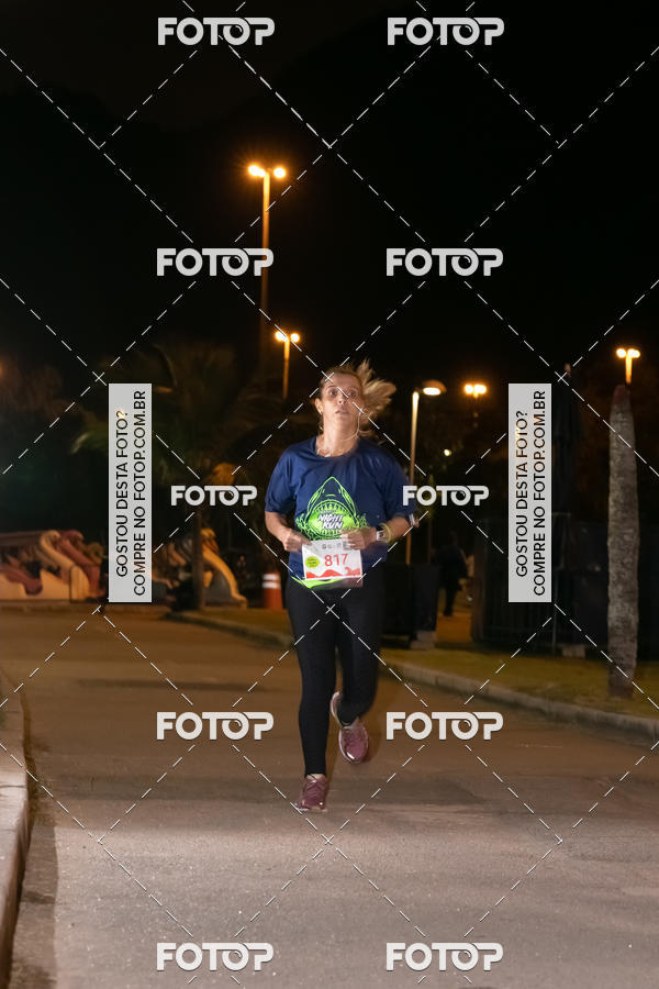 Buy your photos of the eventMarines Night Run on Fotop