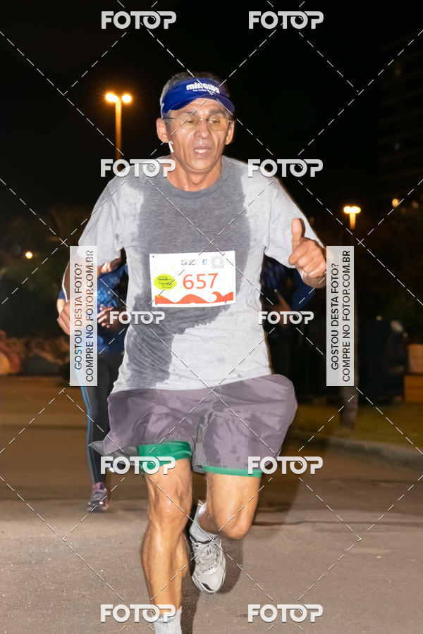 Buy your photos of the eventMarines Night Run on Fotop