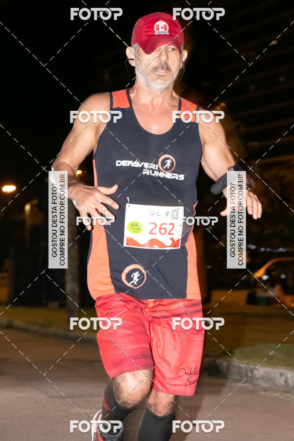 Buy your photos of the eventMarines Night Run on Fotop