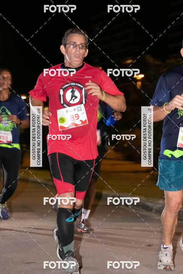 Buy your photos of the eventMarines Night Run on Fotop