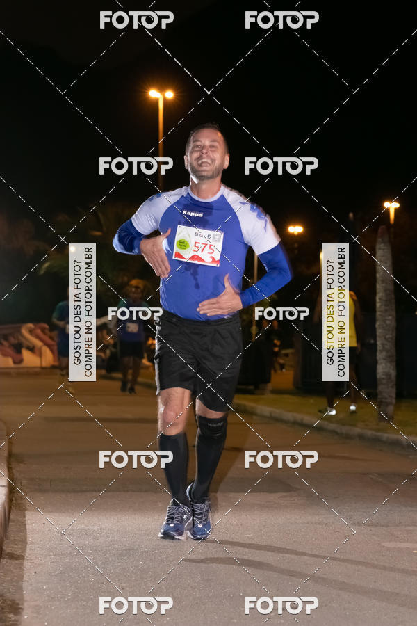Buy your photos of the eventMarines Night Run on Fotop