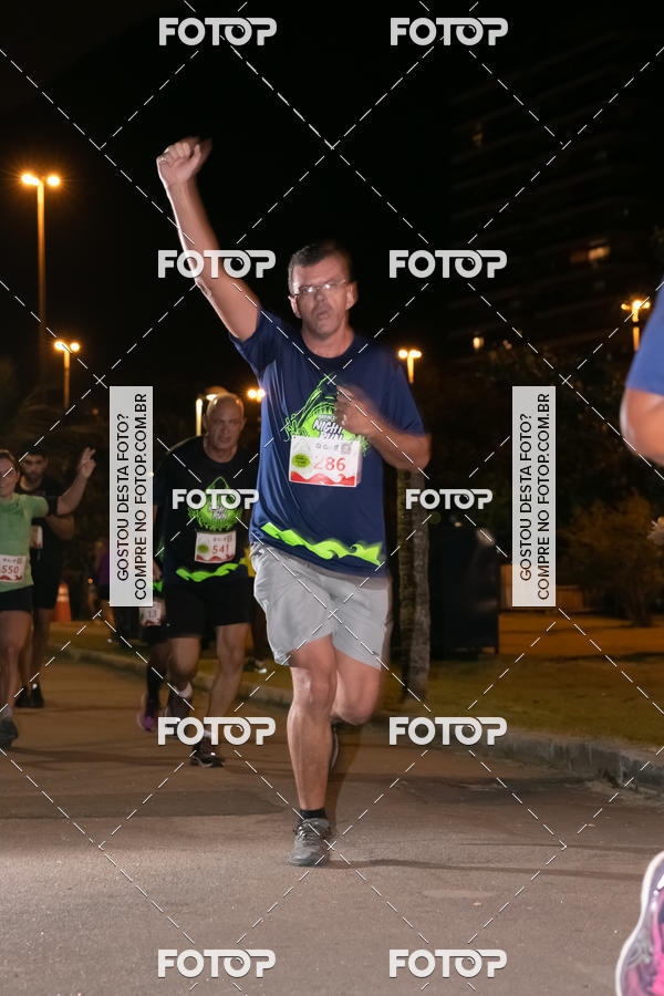 Buy your photos of the eventMarines Night Run on Fotop