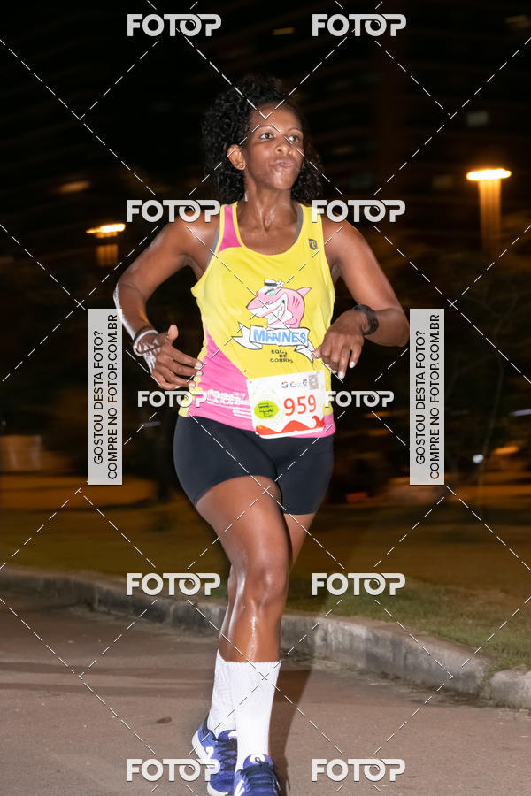 Buy your photos of the eventMarines Night Run on Fotop