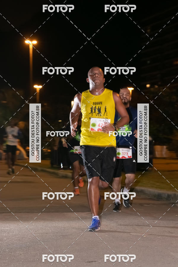 Buy your photos of the eventMarines Night Run on Fotop