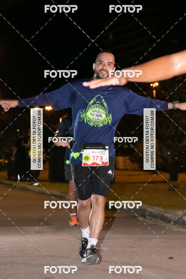 Buy your photos of the eventMarines Night Run on Fotop