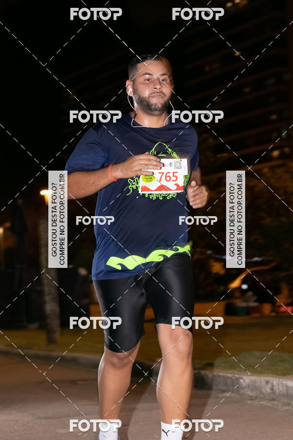 Buy your photos of the eventMarines Night Run on Fotop