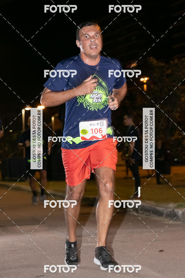 Buy your photos of the eventMarines Night Run on Fotop