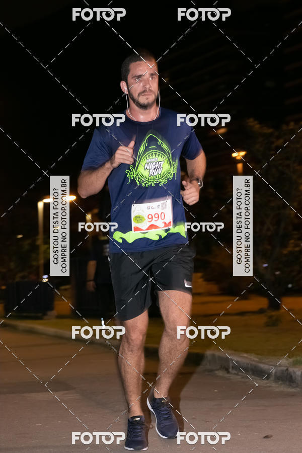 Buy your photos of the eventMarines Night Run on Fotop