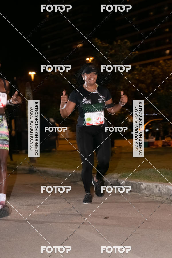 Buy your photos of the eventMarines Night Run on Fotop