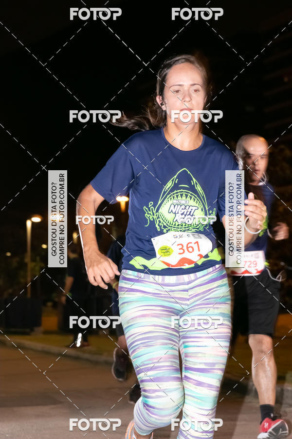 Buy your photos of the eventMarines Night Run on Fotop