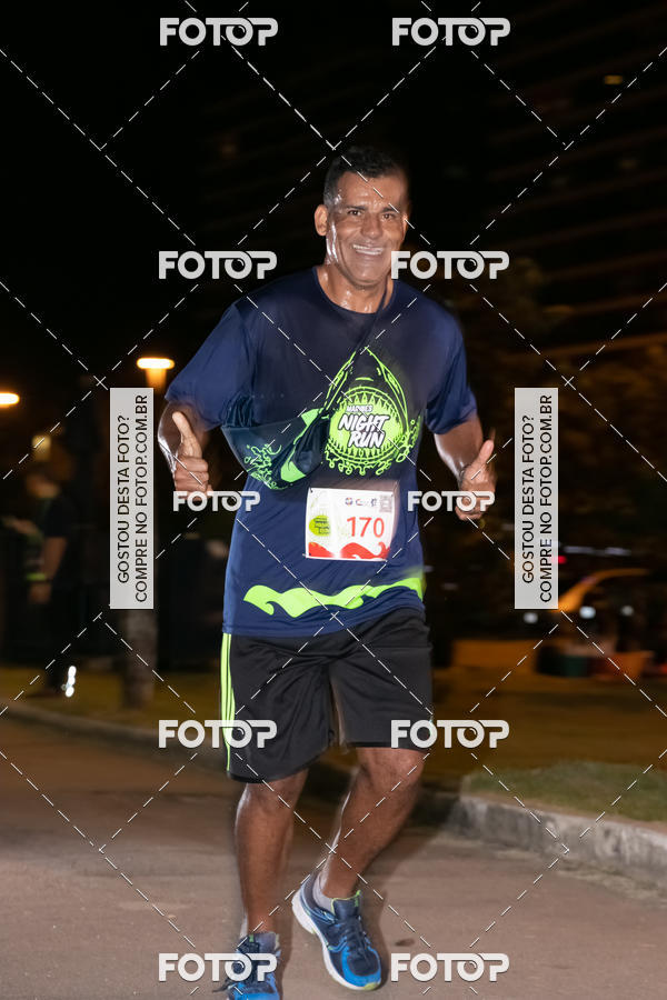 Buy your photos of the eventMarines Night Run on Fotop