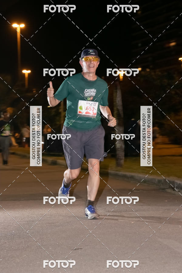 Buy your photos of the eventMarines Night Run on Fotop